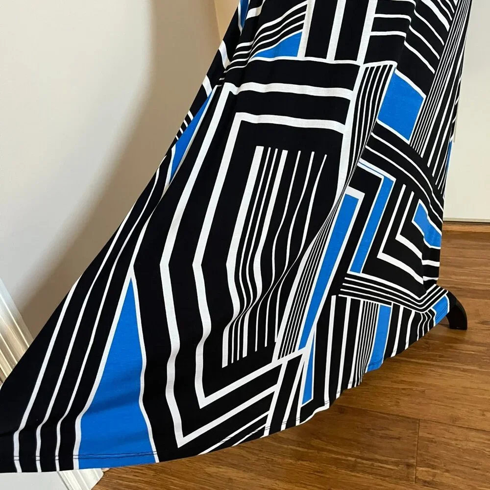 Calvin Klein Geometric Pattern Maxi Dress, Size 4 - Picture 5 of 12